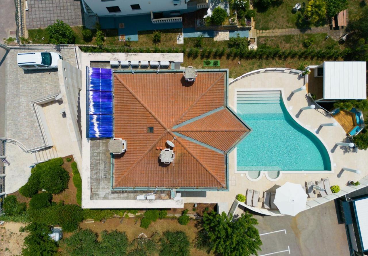 Villa Piano Pinezići Exterior foto